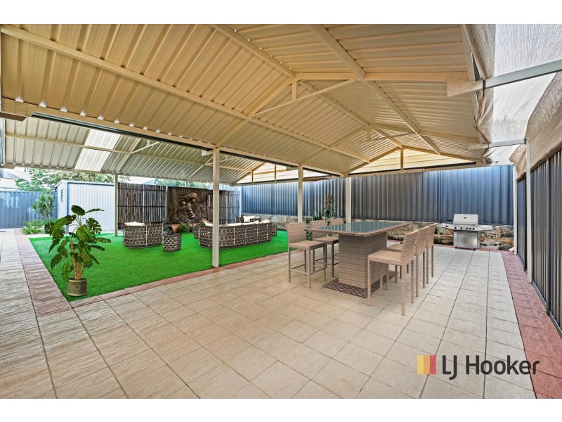 27 RIDLEY STREET, Aveley WA 6069