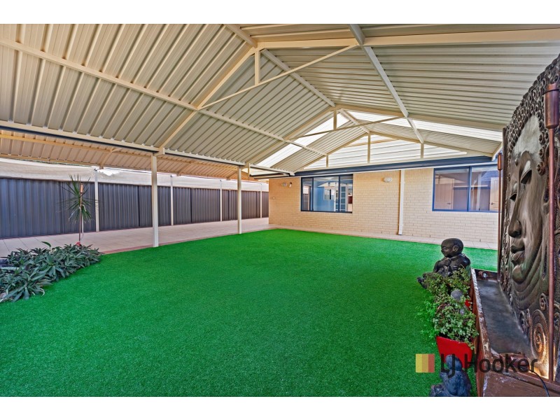 27 RIDLEY STREET, Aveley WA 6069