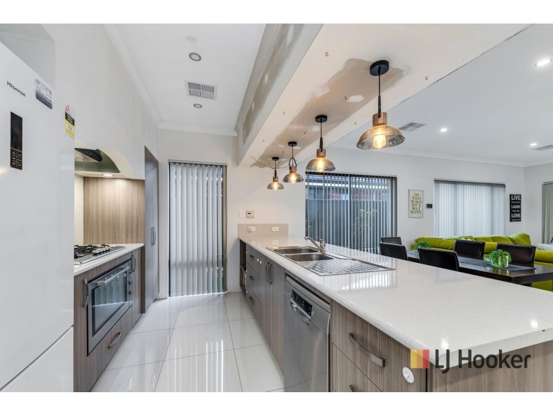 23 Cheyne Way, Caversham WA 6055