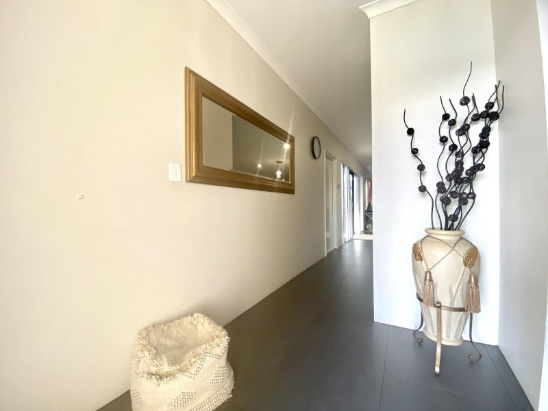 5 Malmaison Way, Landsdale WA 6065