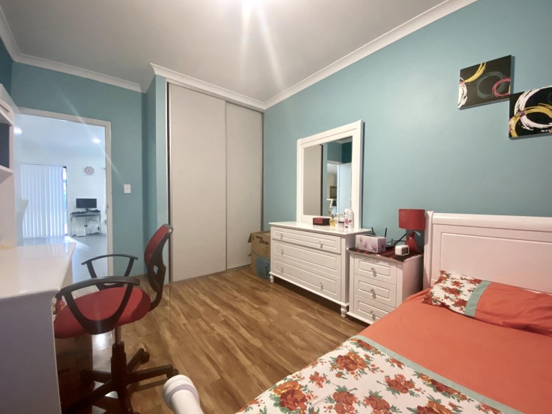 5 Malmaison Way, Landsdale WA 6065