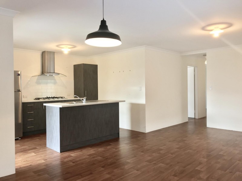 8 Hoveton Circuit, Aveley WA 6069