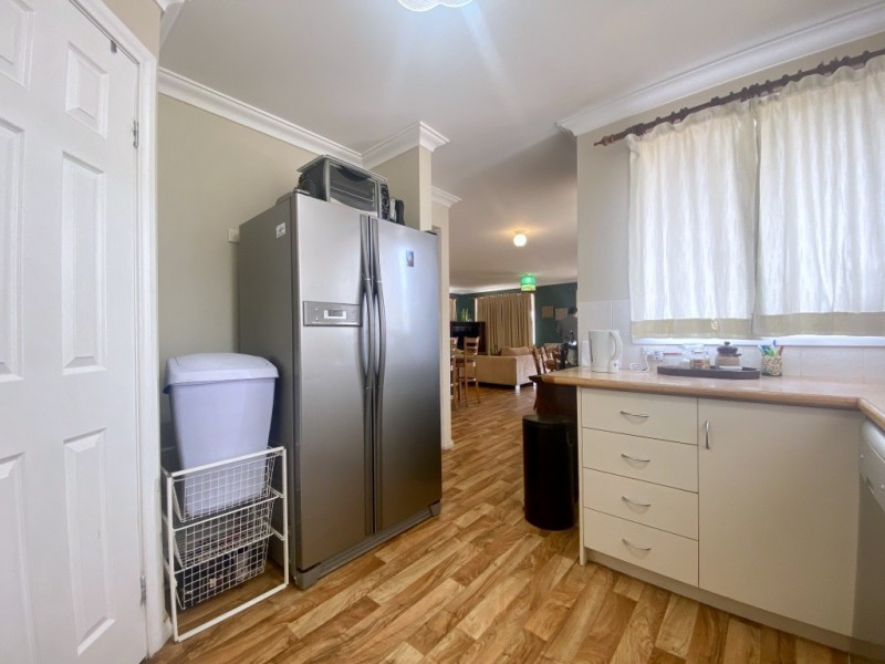 174 Bonita Road, Bullsbrook WA 6084