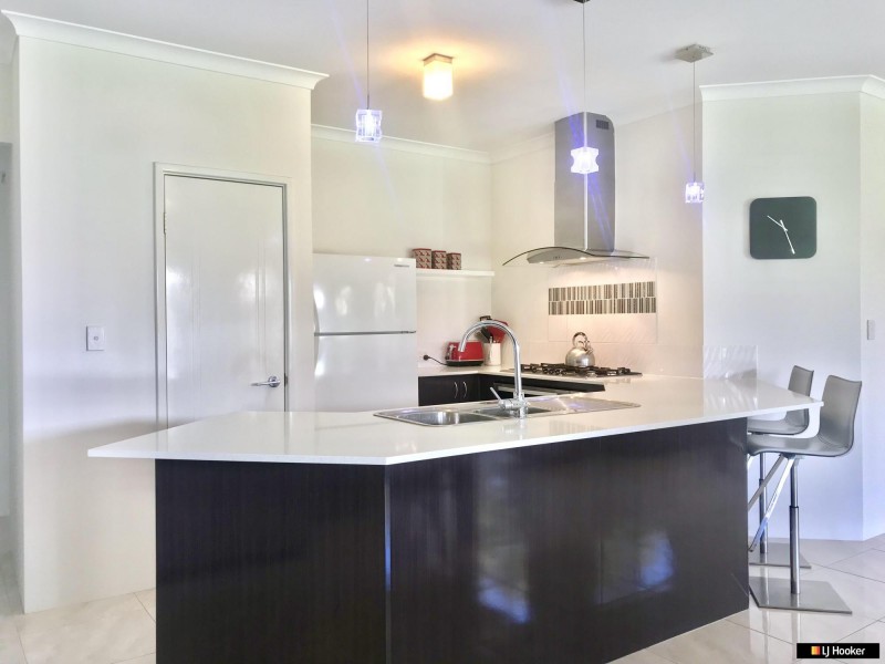 3 GIPPSLAND WAY, Ellenbrook WA 6069