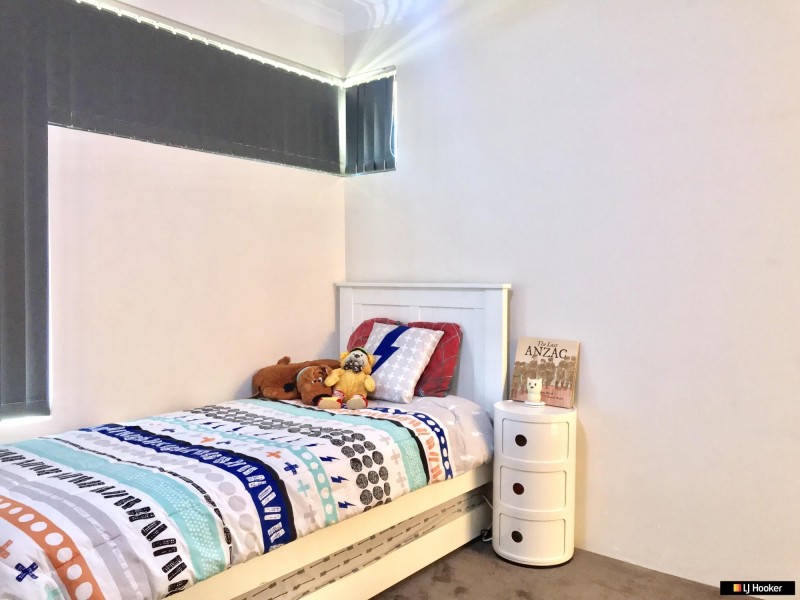 3 GIPPSLAND WAY, Ellenbrook WA 6069