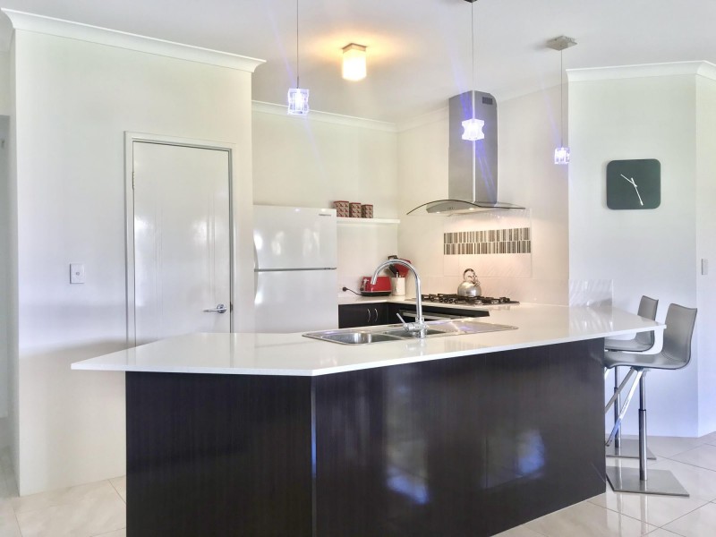 3 GIPPSLAND WAY, Ellenbrook WA 6069