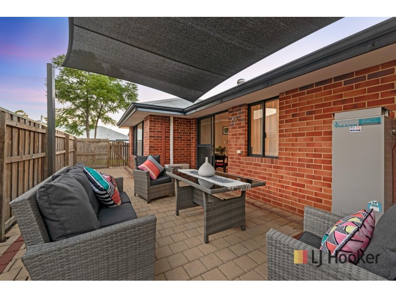 39 COOLAMON BOULEVARD, Ellenbrook WA 6069