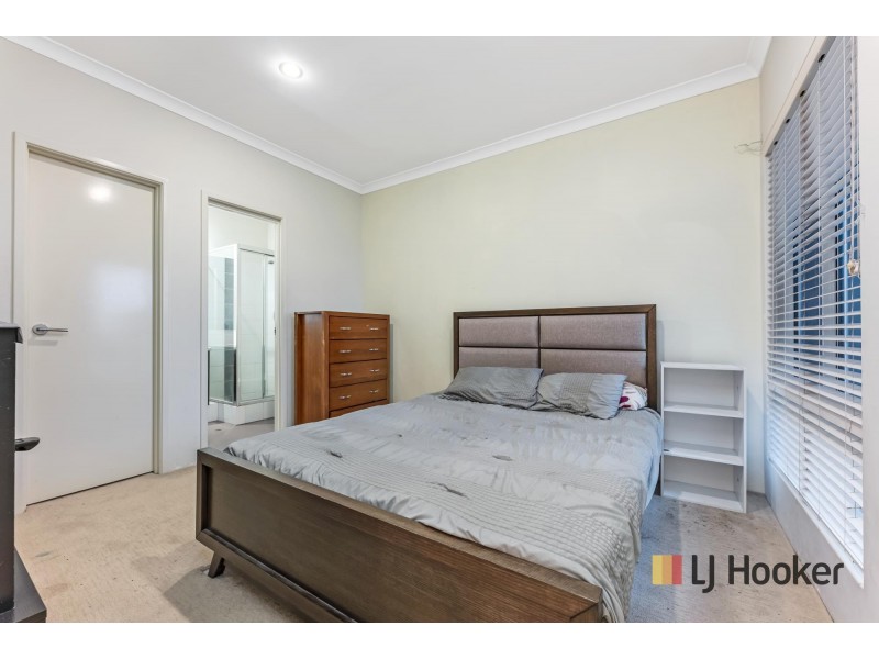 9 MACQUARIE BEND, Ellenbrook WA 6069