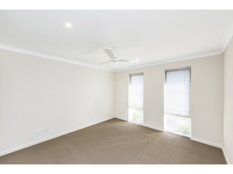 98 Cheriton Avenue, Ellenbrook WA 6069