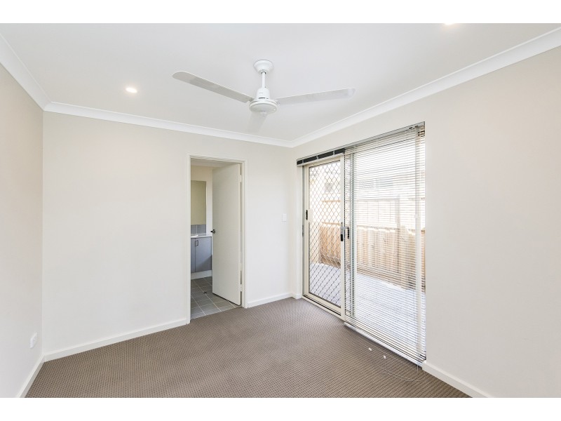 98 Cheriton Avenue, Ellenbrook WA 6069