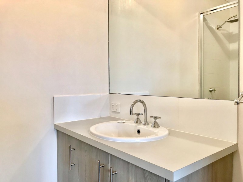 10 Fairoaks Way, Aveley WA 6069