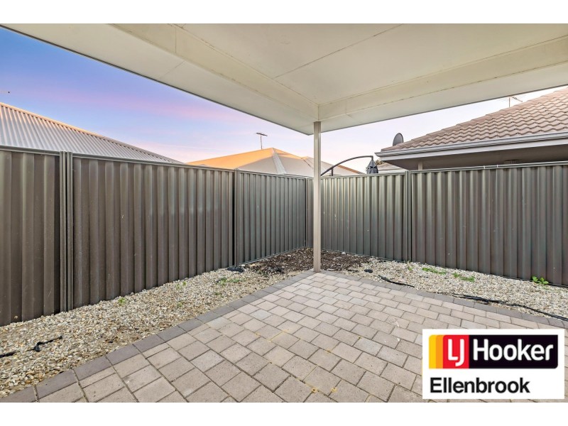 12 Noctis Way, Aveley WA 6069