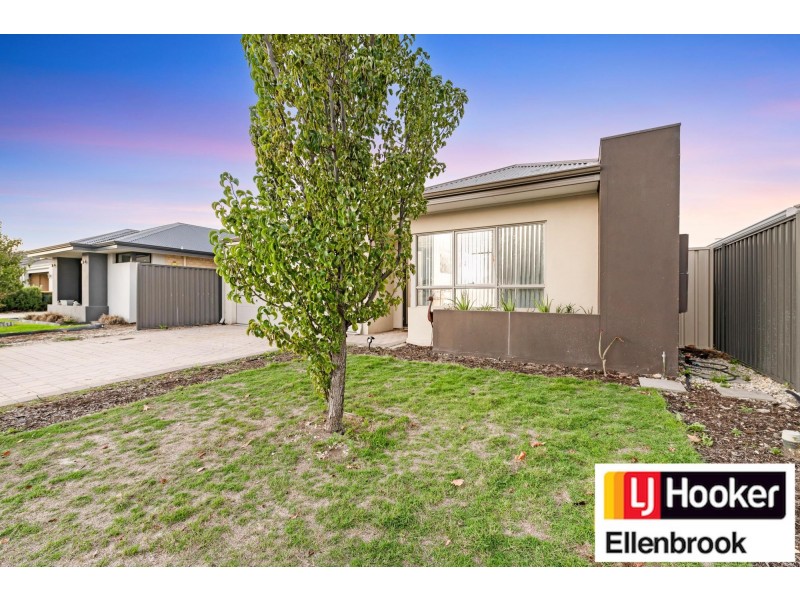 12 Noctis Way, Aveley WA 6069