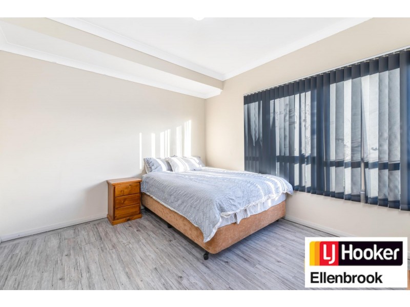 12 Noctis Way, Aveley WA 6069