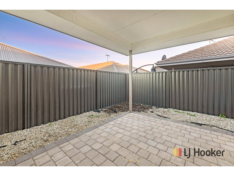 12 Noctis Way, Aveley WA 6069