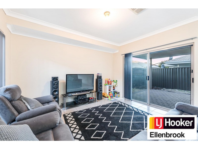 12 Noctis Way, Aveley WA 6069