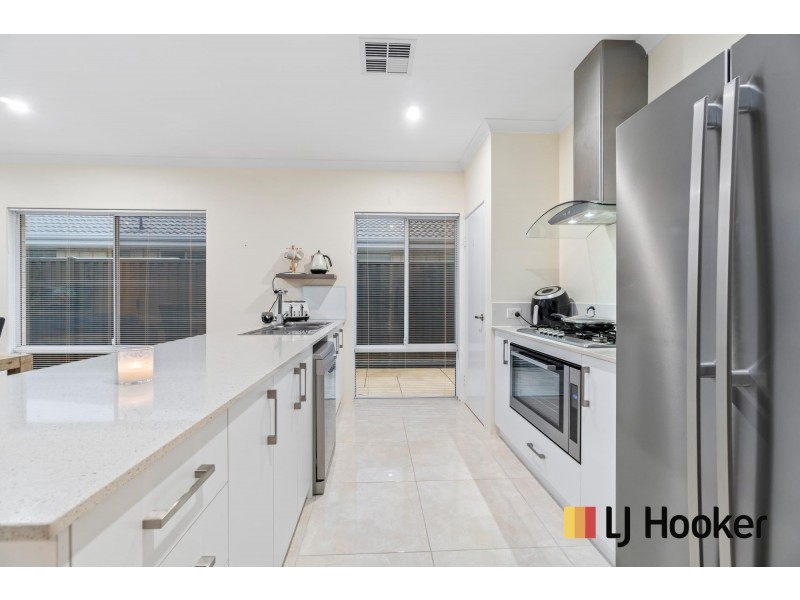 411 Woollcott Avenue, Brabham WA 6055