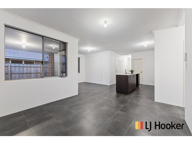 32b Everingham Drive, Ellenbrook WA 6069