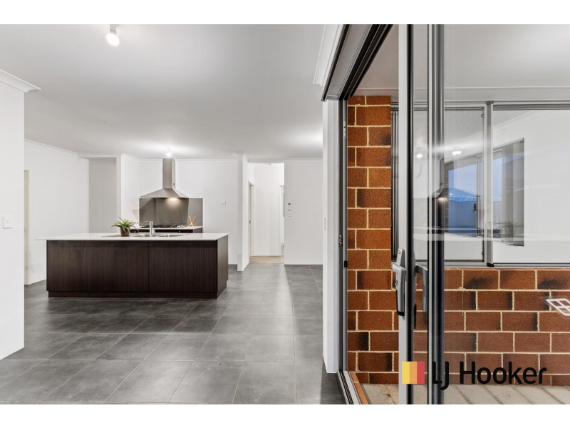 32b Everingham Drive, Ellenbrook WA 6069