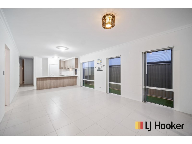 30 Everingham Street, Clarkson WA 6030