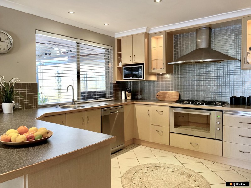 18 Mustang Drive, Henley Brook WA 6055