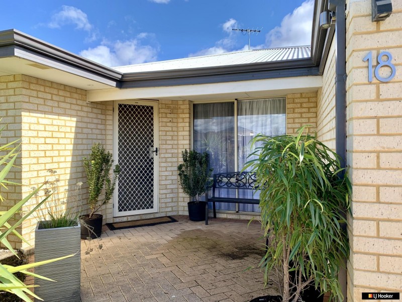 18 Mustang Drive, Henley Brook WA 6055
