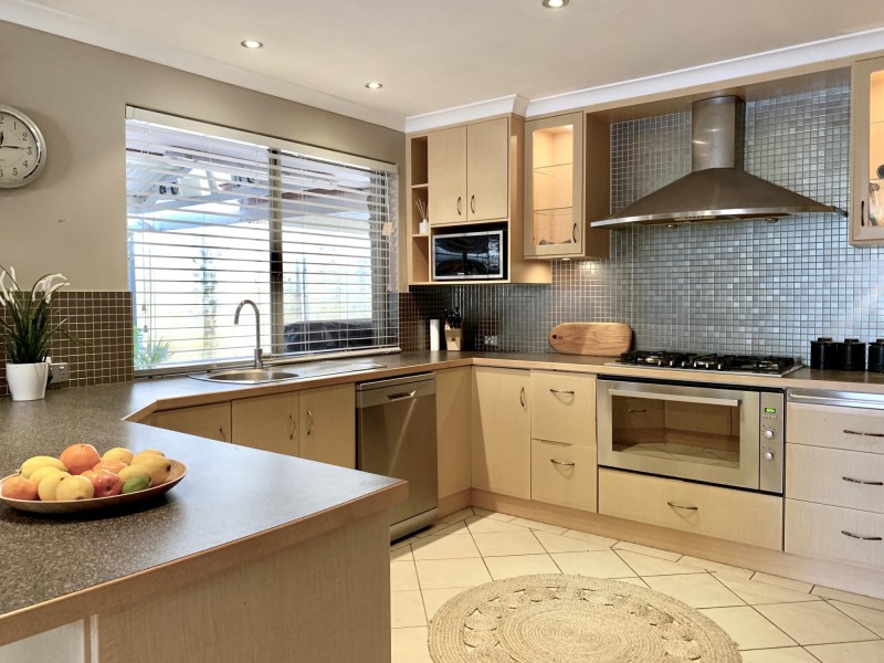 18 Mustang Drive, Henley Brook WA 6055