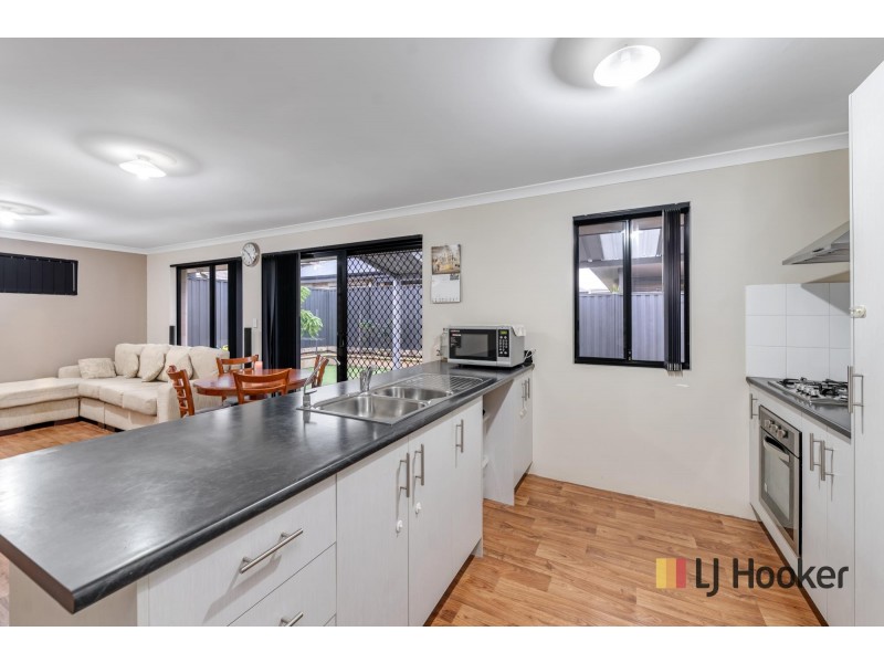 11 LIGADO AVENUE, Aveley WA 6069