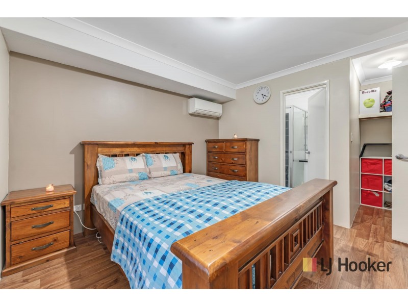 11 LIGADO AVENUE, Aveley WA 6069