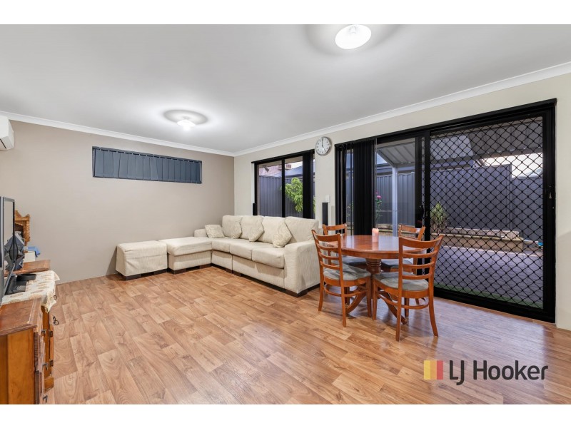 11 LIGADO AVENUE, Aveley WA 6069