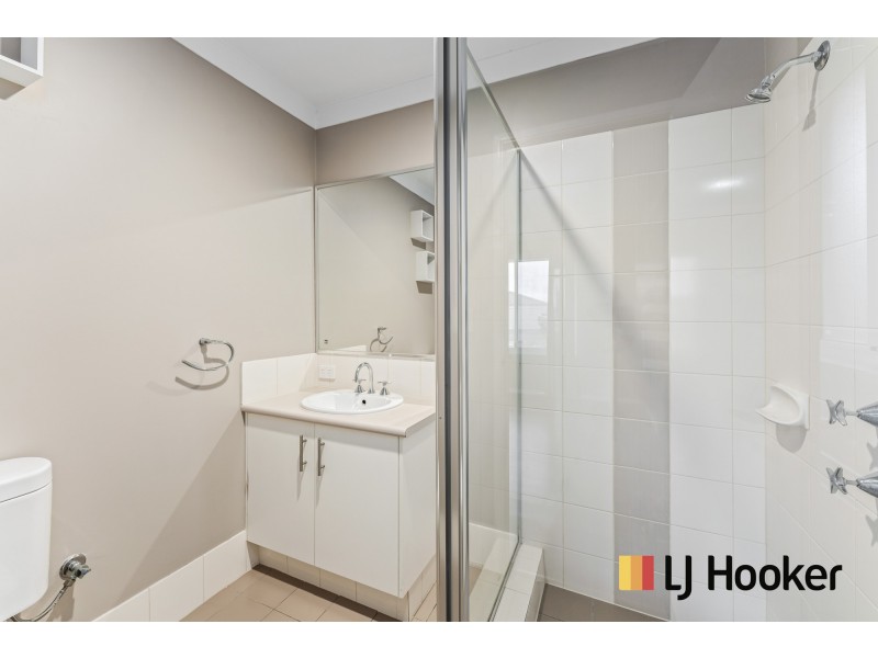 122A BRIXTON CRESCENT, Ellenbrook WA 6069