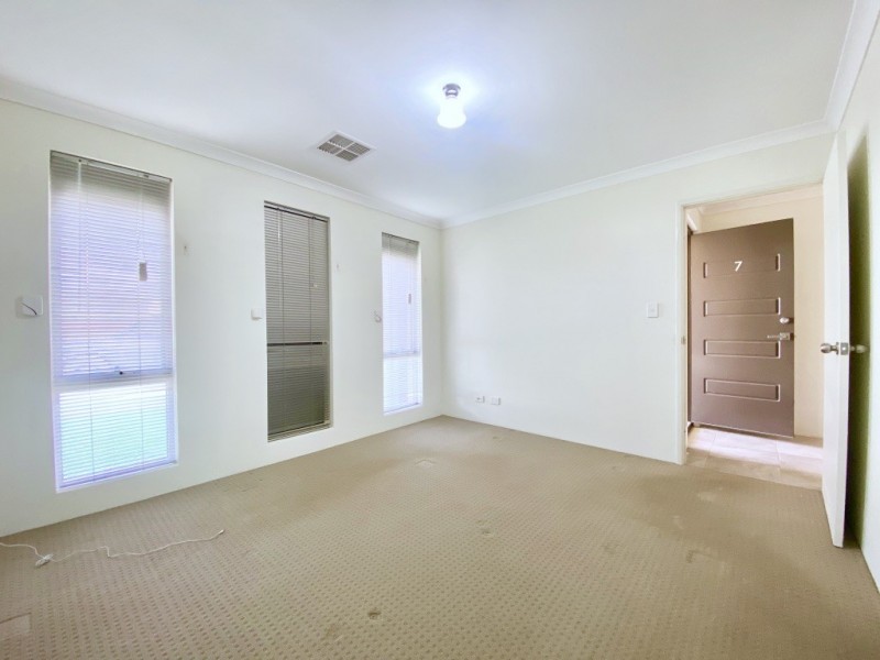 7 BILDERSEE AVENUE, Brabham WA 6055