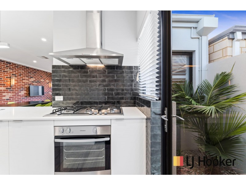 65 Trethowan Promenade, Alkimos WA 6038