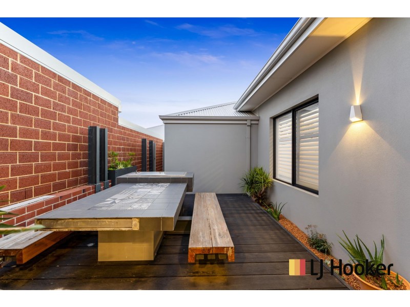 65 Trethowan Promenade, Alkimos WA 6038