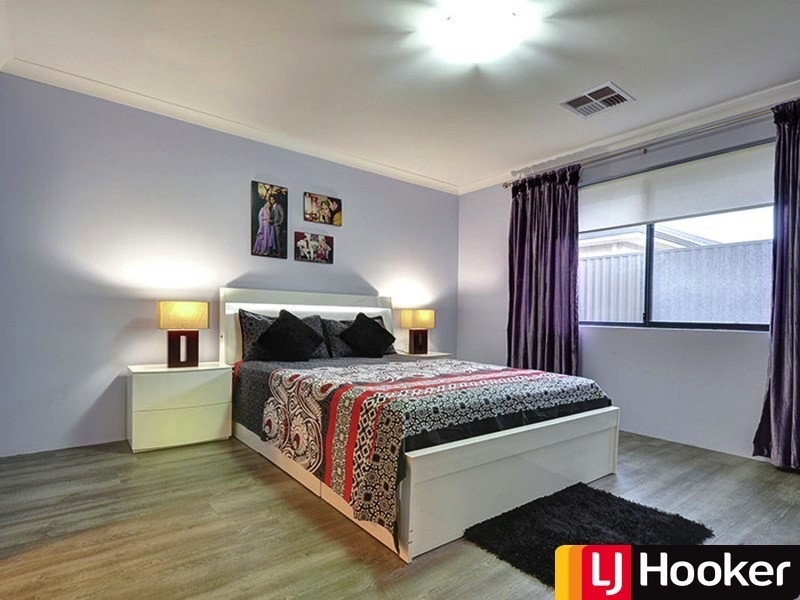 5 FLORIBUNDA GATE, Dayton WA 6055