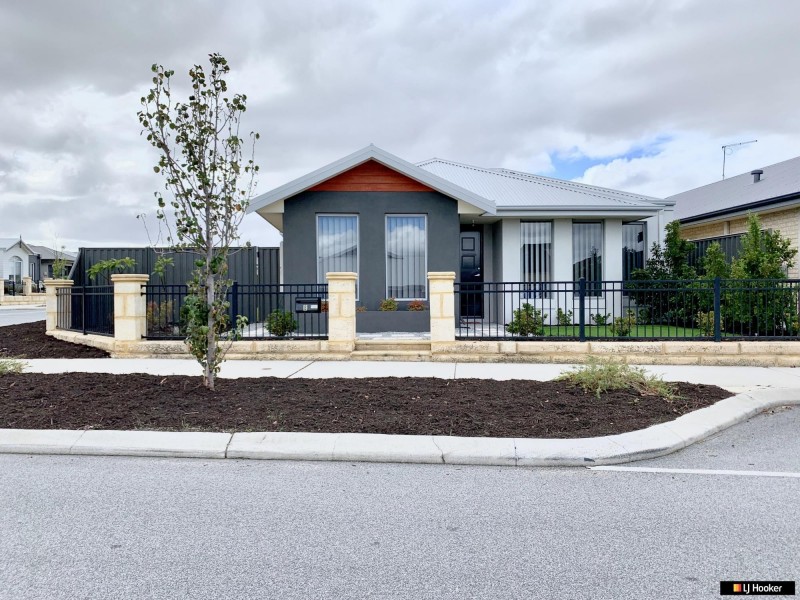 8 Integra Street, Aveley WA 6069