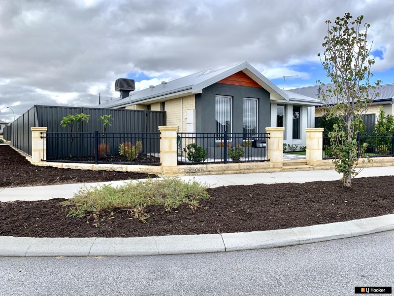 8 Integra Street, Aveley WA 6069