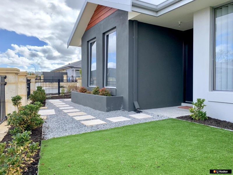 8 Integra Street, Aveley WA 6069