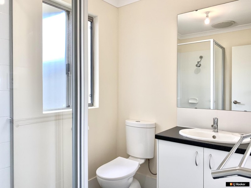 8 Integra Street, Aveley WA 6069