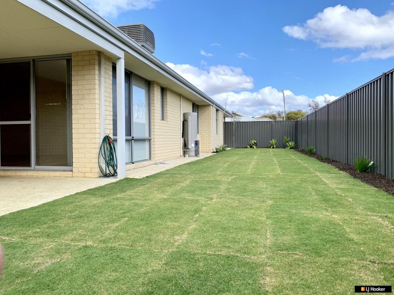 8 Integra Street, Aveley WA 6069