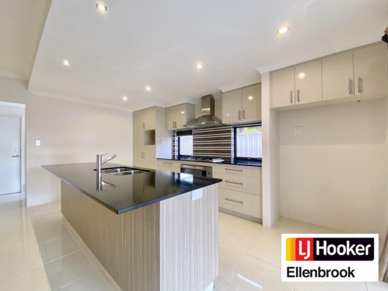 38 COB ROAD, Brabham WA 6055