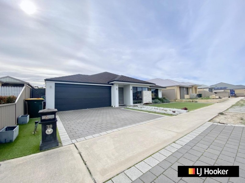 38 COB ROAD, Brabham WA 6055