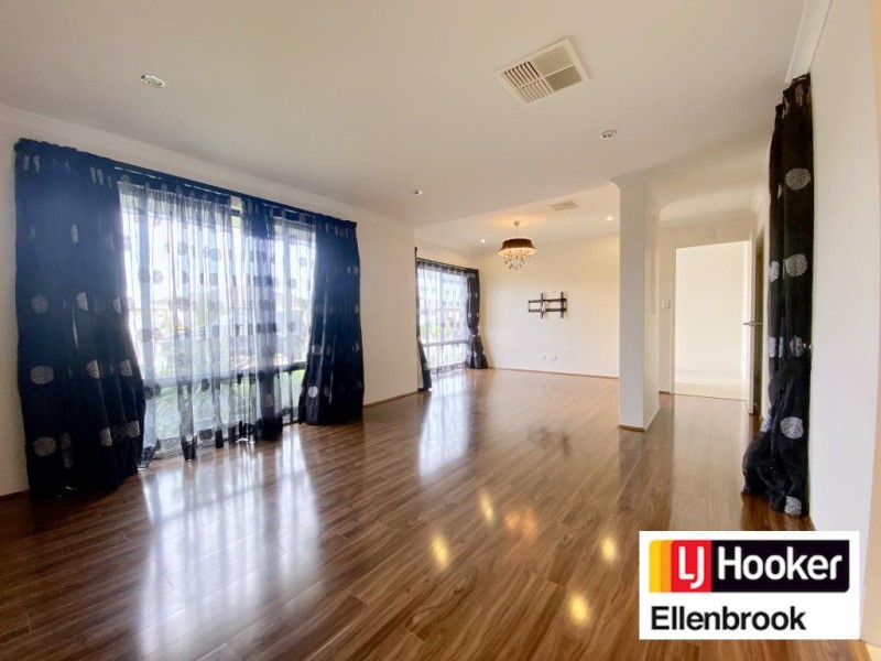 38 COB ROAD, Brabham WA 6055