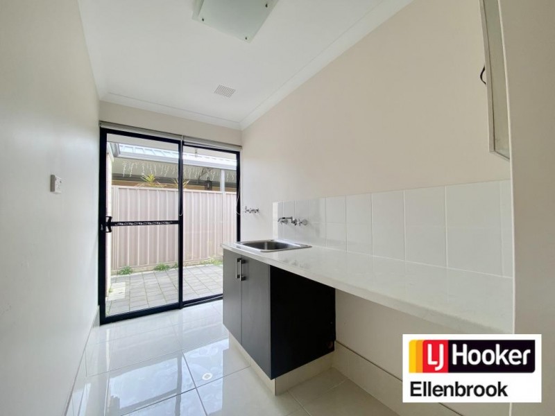 38 COB ROAD, Brabham WA 6055