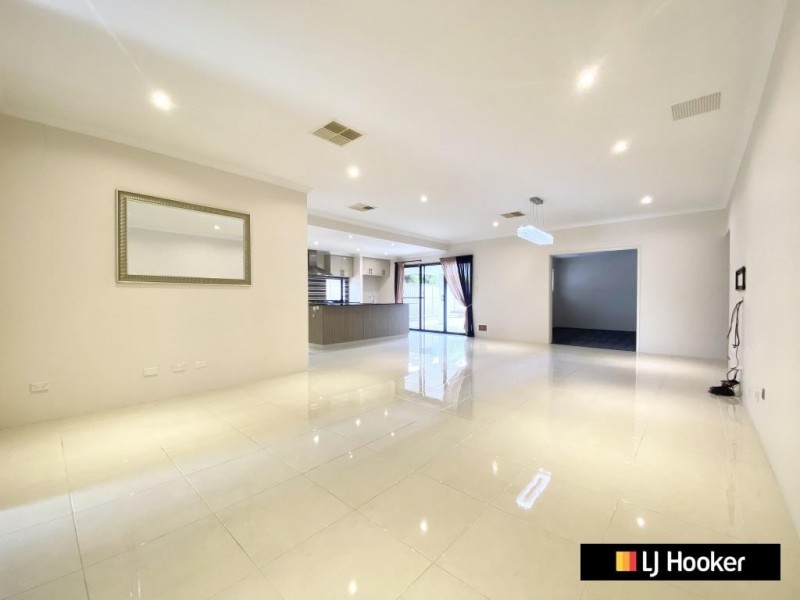 38 COB ROAD, Brabham WA 6055