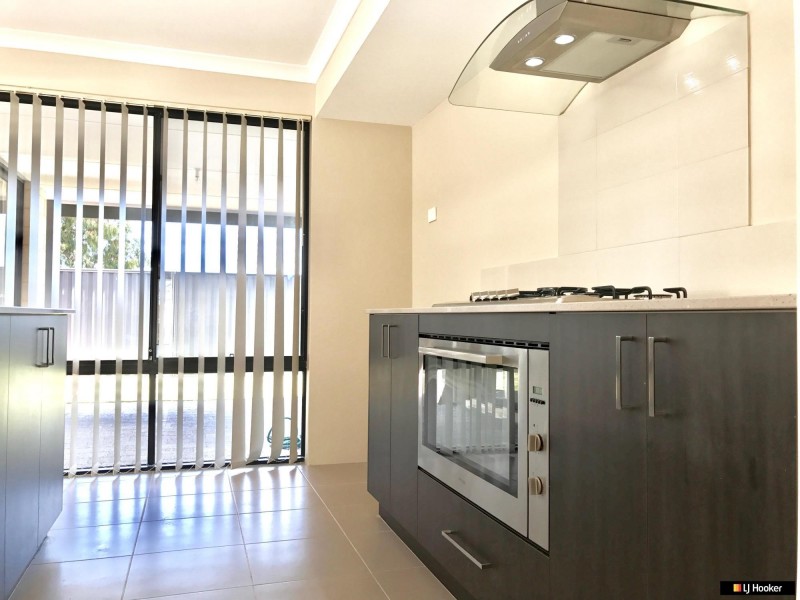 35 Laylock Avenue, Aveley WA 6069