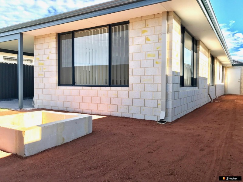 35 Laylock Avenue, Aveley WA 6069