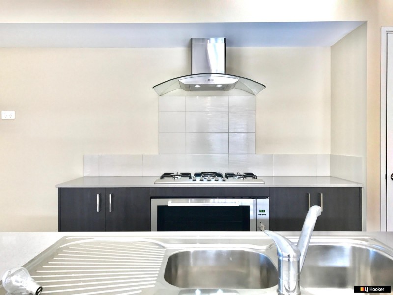 35 Laylock Avenue, Aveley WA 6069