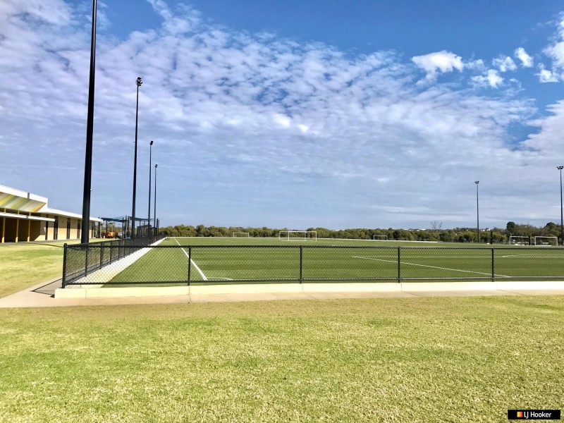 35 Laylock Avenue, Aveley WA 6069