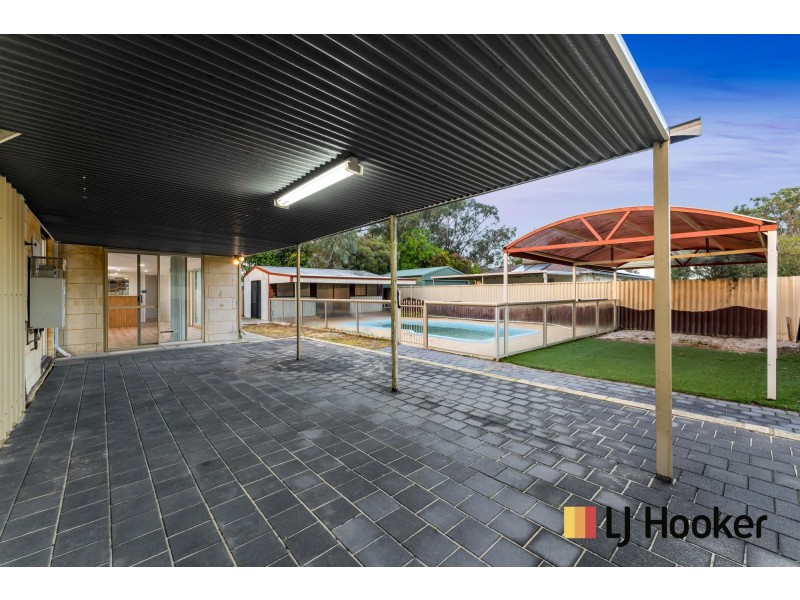 1 Namoi Place, Armadale WA 6112